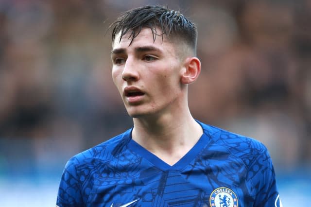 Billy Gilmour stars again as Chelsea hammer Everton