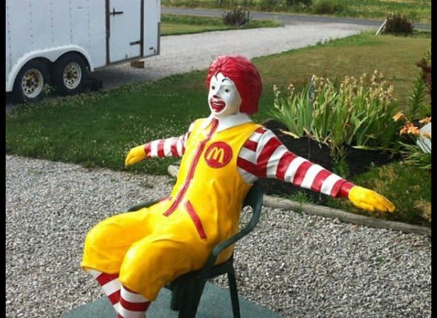 Yep, this is him. The creepy hamburger-slinging clown, with his arms out acting very casual. But we're pretty sure he's got some trick up his sleeve and we don't want to know what it is.    This item originally appeared on <a href="http://fortwayne.craigslist.org/" target="_hplink">Fort Wayne Craigslist</a>, but if you wanted it, you're too late! The item has since been sold...or gone on to greener pastures.      