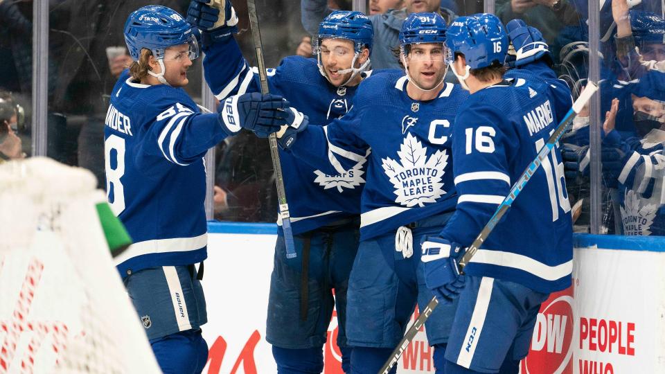 Leafs fans went through a full gamut of emotions in Thursday's game against the Lightning. (Nick Turchiaro-USA TODAY Sports)