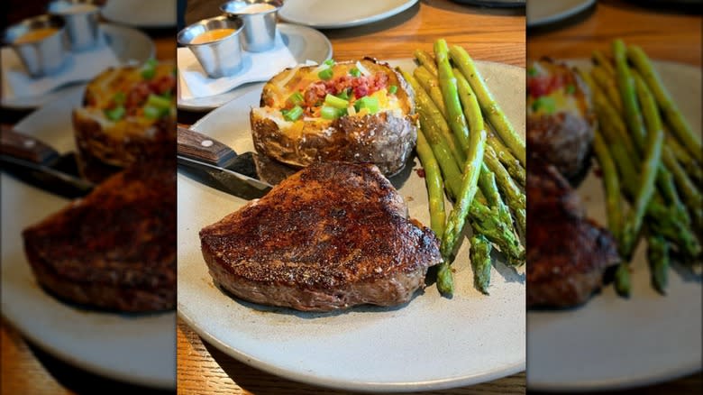 ribeye potato and asparagus 