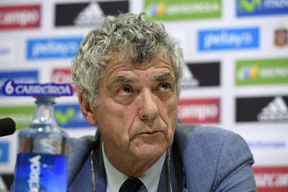 (El presidente de la Real Federación Española de Fútbol Angel María Villar durante una conferencia de prensa el 21 de julio de 2016 en Madrid (AFP/Archivos | Javier Soriano)