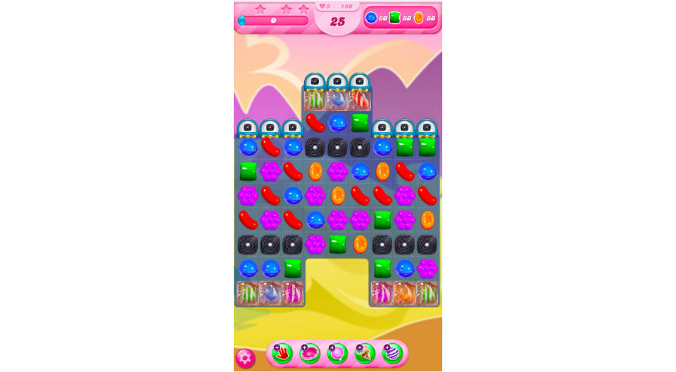 Level 190: Smash those spawners. (Photo: Candy Crush)