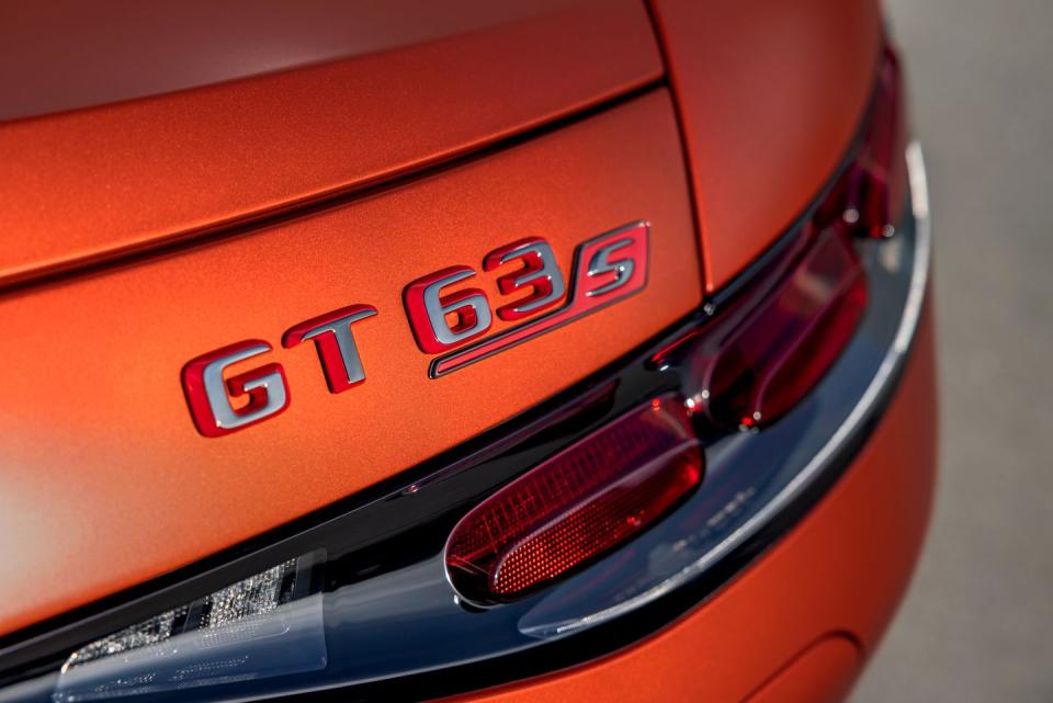 2025 mercedesamg gt 63 s e performance