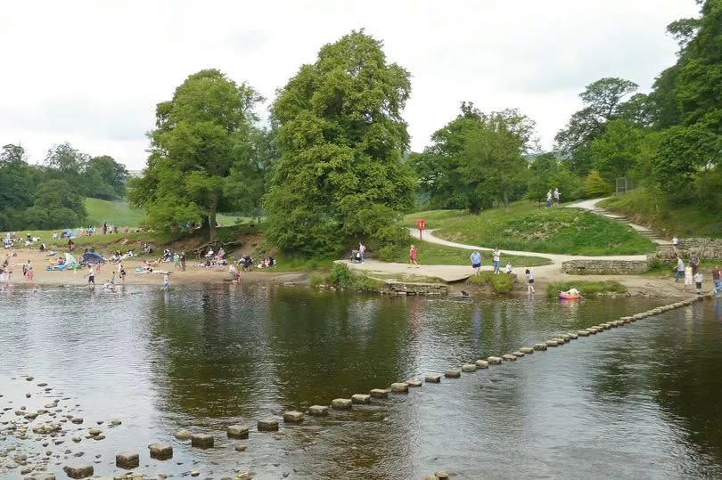 The stepping stones at Bolton Abbey