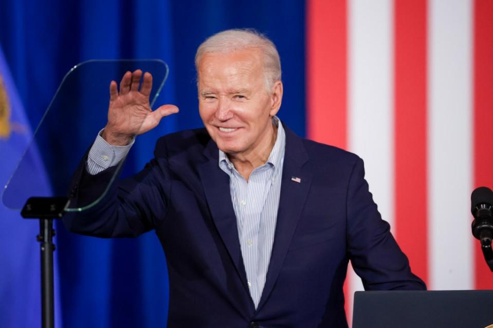 U.S. President Joe Biden waves after speaking at Stupak Community Center on March 19, 2024 in Las Vegas, Nevada. (Photo by Ian Maule/Getty Images)