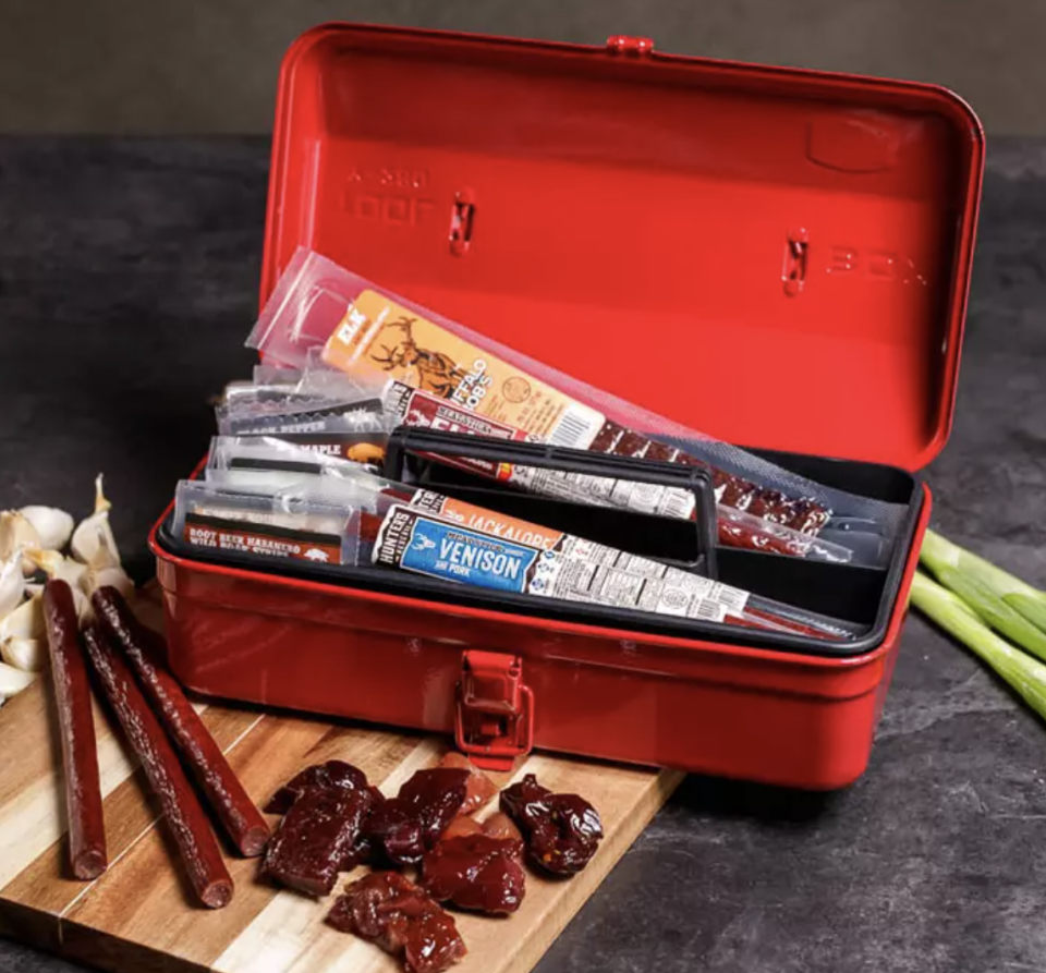 30) Man Crates Jerky Tool Box