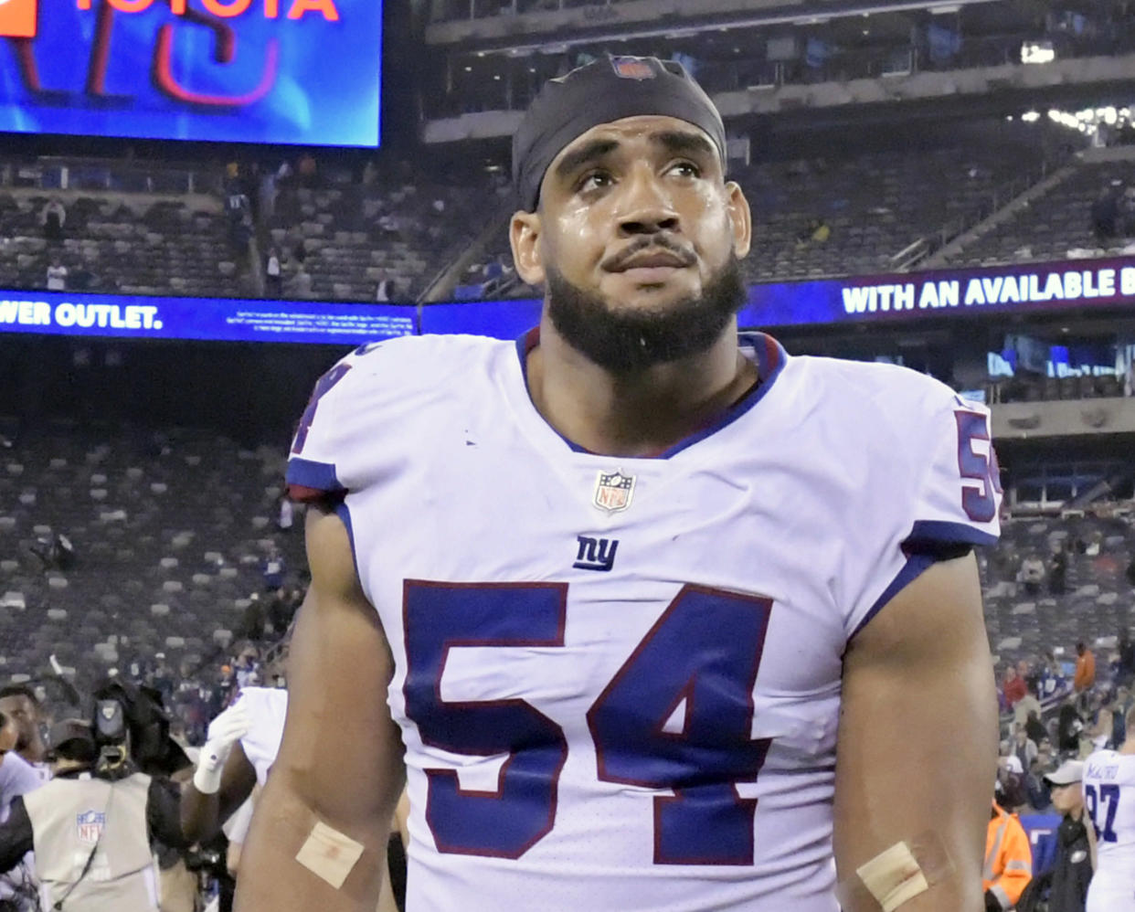 The New York Giants traded pass-rusher Olivier Vernon to the Cleveland Browns on Friday. (AP)