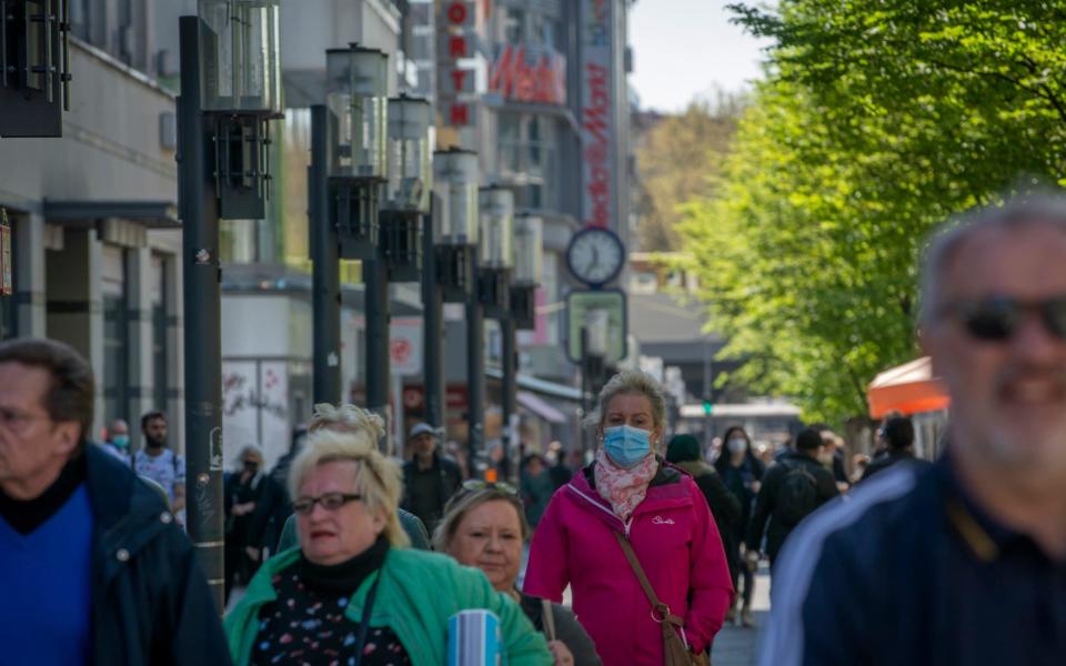 A full high Street as shoppers are out and about in Berlin as the German economy moves out of partial lockdown from the Corona Virus. Wlimersdorfer Strasse, Charlottenburg. - Craig Stennett for the Telegraph 