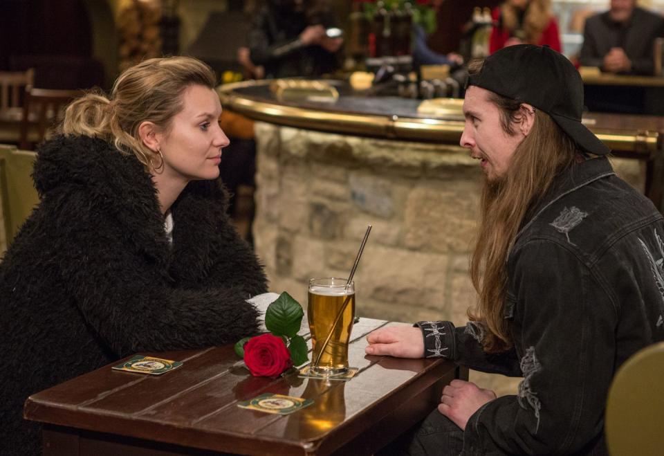 Thursday, February 14: Dawn and Ryan enjoy an evening at the pub together