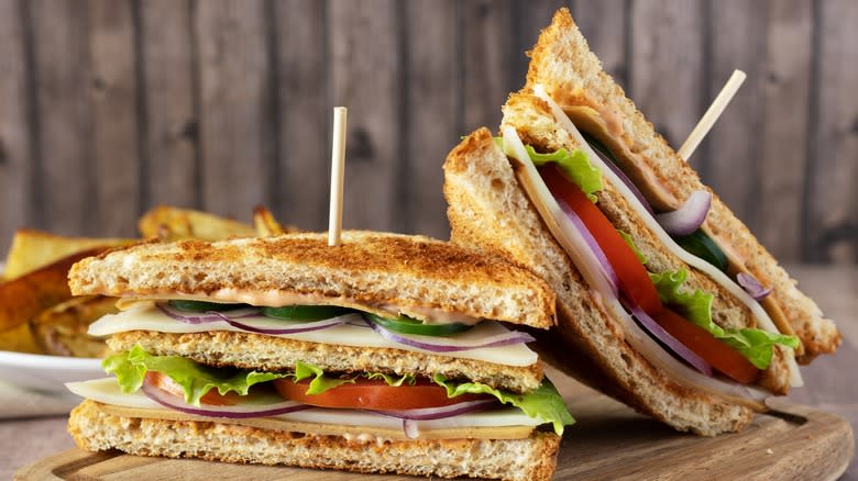 vegan club sandwich