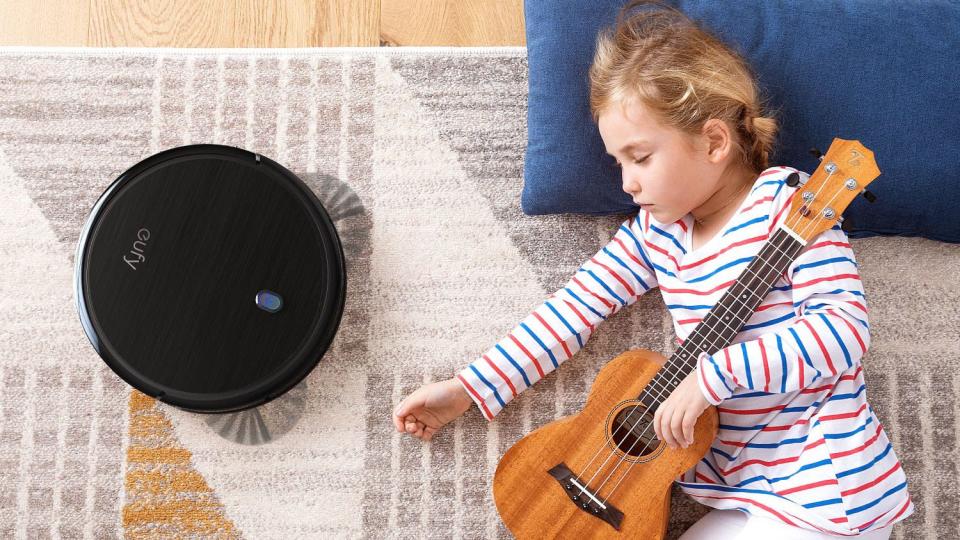 Best gifts to get before Black Friday 2019: Eufy Robovac 11s