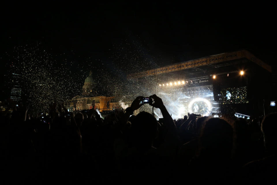 The two-hour long concert ended with golden confetti being sent raining down on the audience during the final song, “We Are The Champions”. (Photo: Sharlene Sankaran / Yahoo Newsroom)