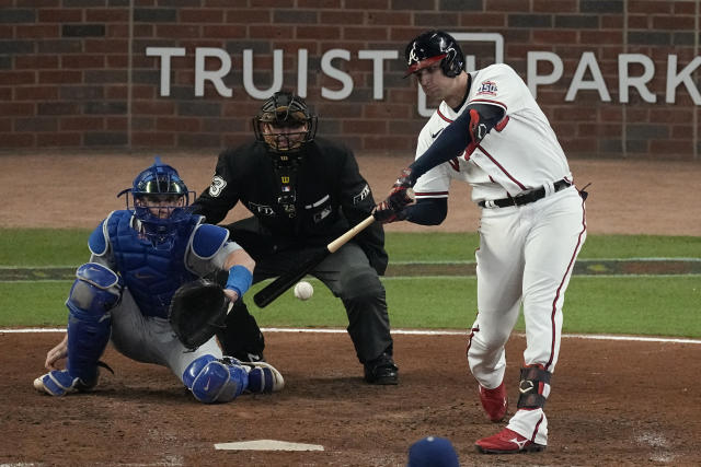 Austin Riley hits go-ahead home run in 9th inning in NLCS debut 