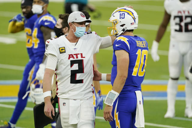 Mistakes stand out in Falcons' close loss to Chargers