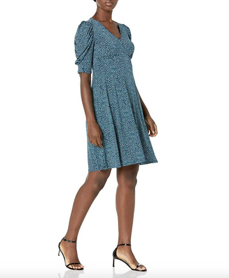 Lark & Ro Women's Ruched Sleeve V Neck Knit Dress (Photo: Amazon)