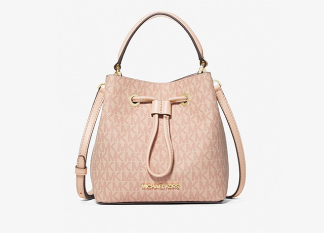 9 Designer Handbag Lookalikes from Walmart - PureWow