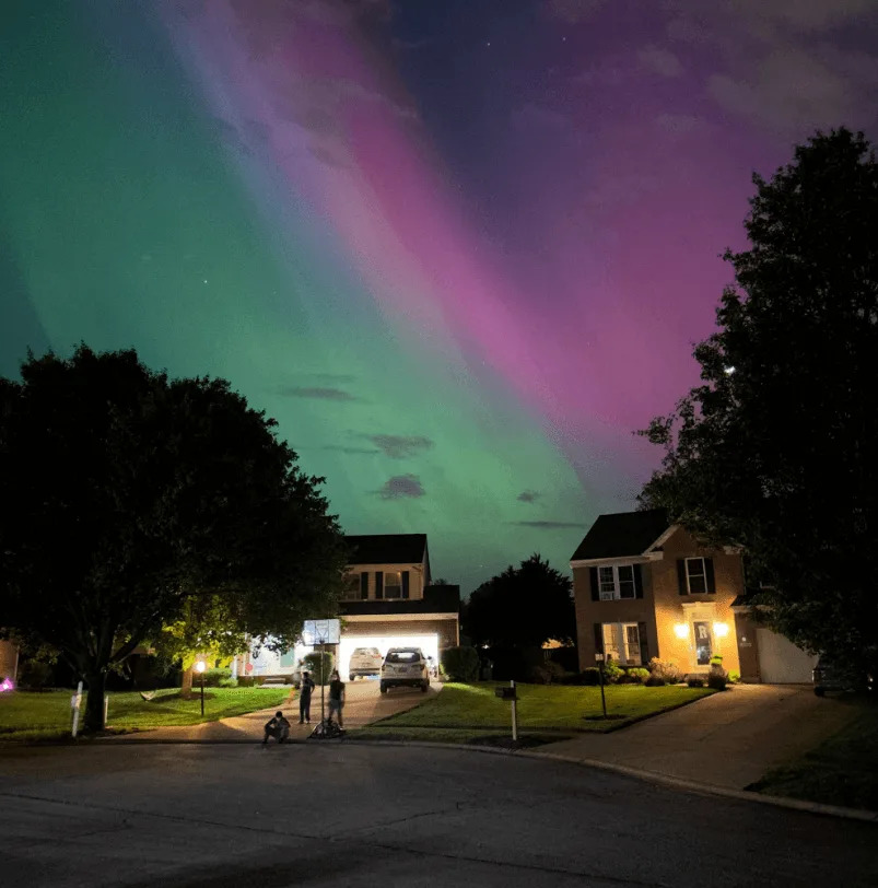 Una aurora boreal en Miamisburg, Ohio. (Crédito: Matt Kick)