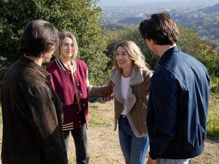 Eoin Macken as Gavin, Zyra Gorecki as Izzy, Natalie Zea as Eve, Jack Martin as Josh in "La Brea" series finale.