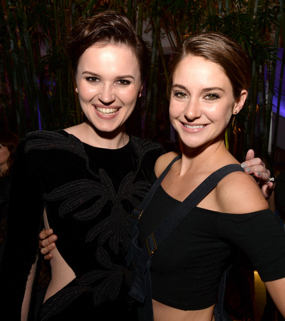 LOS ANGELES, CA - MARCH 18:  Writer Veronica Roth (L) and actress Shailene Woodley pose at the after party for the premiere of Summit Entertainment's 'Divergent' at The Armand Hammer Museum on March 18, 2014 in Los Angeles, California.  (Photo by Kevin Winter/Getty Images)