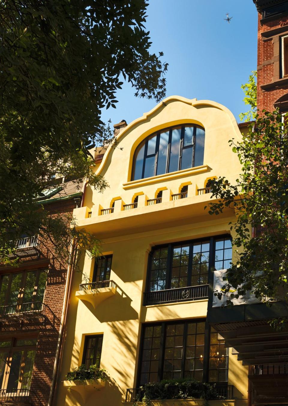 mansion in the west village designed by cortney and robert novogratz