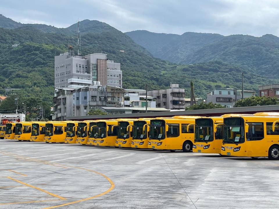 東元與華德動能和大南聯手，打造國產電動巴士生態鏈。（圖／取材自東元）