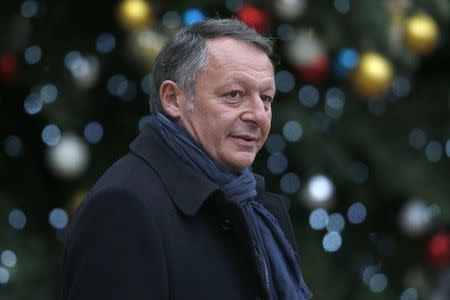 French junior Sports minister Thierry Braillard leaves after the first weekly cabinet meeting of the year at the Elysee Palace in Paris January 5, 2015. REUTERS/Charles Platiau