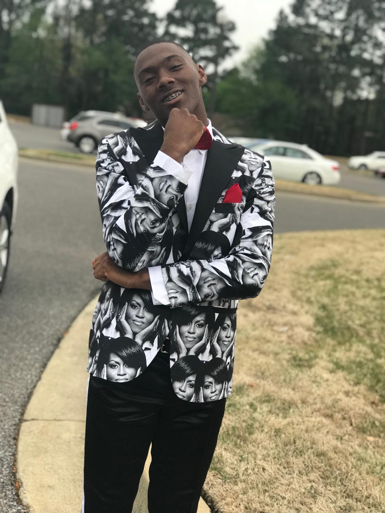 Teen wears a Michelle Obama printed tuxedo jacket to prom. (Photo: Courtesy of Terrence Torrence)