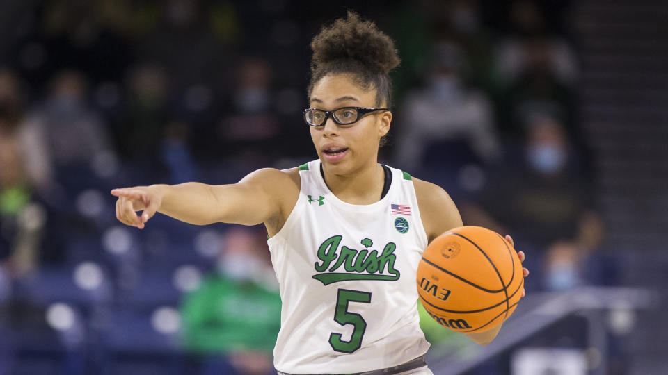 Notre Dame's Olivia Miles suffered a knee injury and her status for the NCAA tournament is unclear. (AP Photo/Robert Franklin)