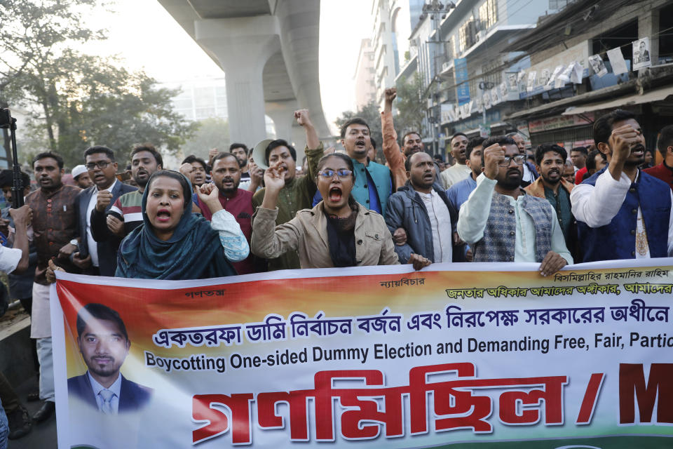 Gono Odhikar Porishod hold a protest calling for free and fair elections, in Dhaka, Bangladesh, Friday, Jan. 5, 2024. Bangladesh’s main opposition party called for general strikes on the weekend of the country's parliamentary election, urging voters to join its boycott. This year, ballot stations are opening amid an increasingly polarized political culture led by two powerful women; current Prime Minister Sheikh Hasina and opposition leader and former premier Khaleda Zia. (AP Photo/Mahmud Hossain Opu)