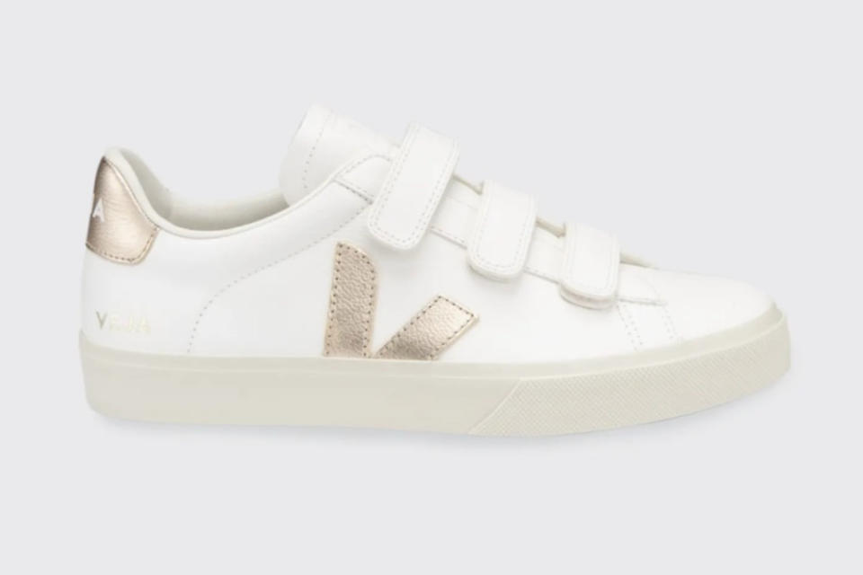 veja, recife, bicolor sneaker, metallic sneakers