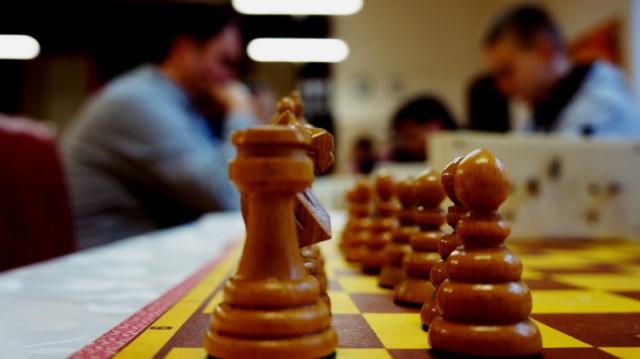 Most people think playing chess makes you 'smarter', but the