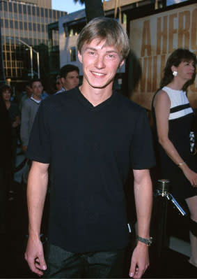 Ilia Kulik at the Beverly Hills Academy Theater premiere for Dreamworks' Gladiator