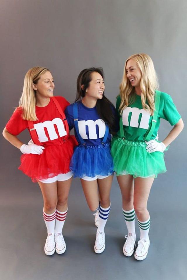 31 Costumes You Can Easily DIY From  With 3 Items Or Less