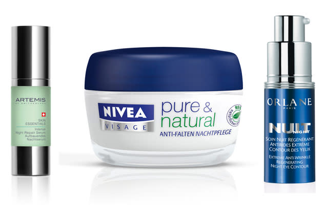 Dank diverser Produkte - wie hier von Artemis Skin Essentials, Orlane und Nivea Visage - kann sich die Haut nachts erholen. (Bilder: Nivea, Douglas)