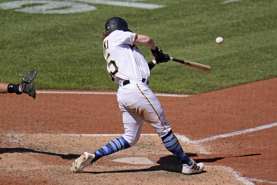 Pittsburgh Pirates' Jack Suwinski hits a walkoff solo home run off San Francisco Giants relief pitcher Tyler Rogers during the ninth inning of a baseball game in Pittsburgh, Sunday, June 19, 2022. It was Suwinski's third solo home run of the game. (AP Photo/Gene J. Puskar)