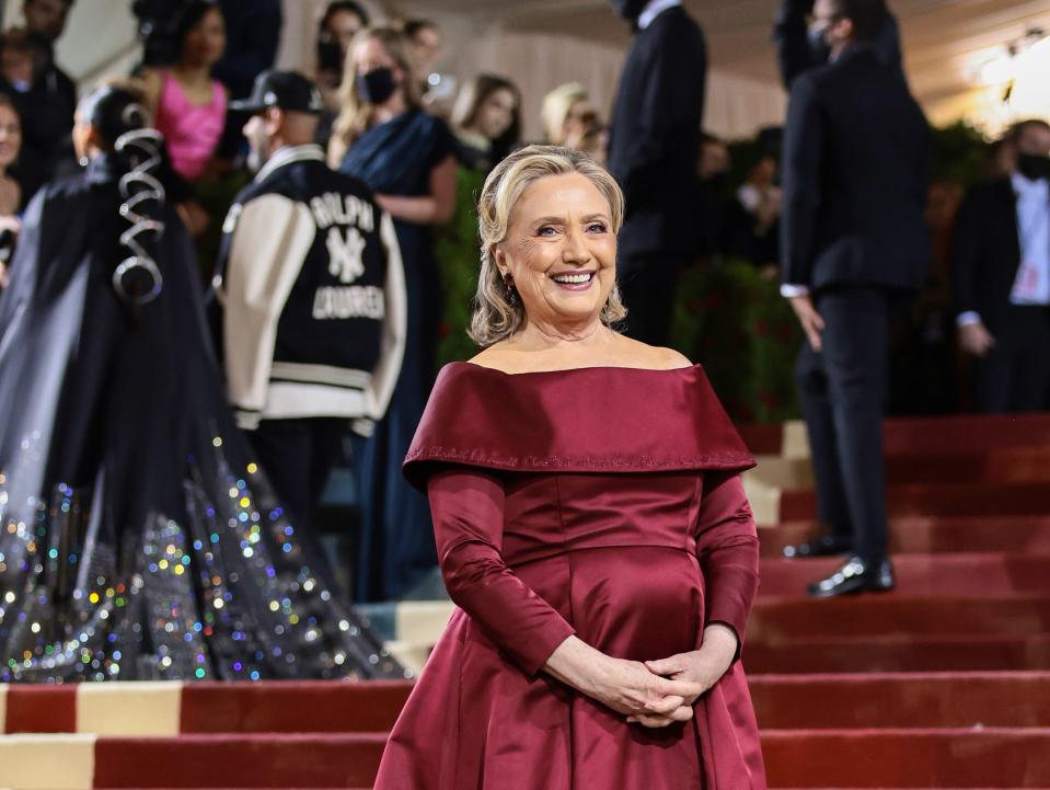 Hillary Clinton attends the 2022 Met Gala.