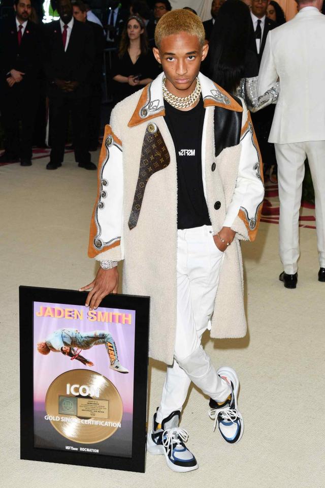 Jaden Smith Brings the Louis Vuitton x Supreme Fanny Pack to the Red Carpet  at the British GQ Men of the Year Awards