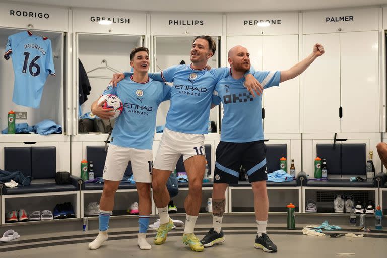 Julián Alvarez, "el dueño de la pelota" en la intimidad del vestuario del Manchester City campeón