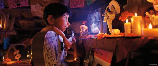 Disney Pixar’s “Coco” Live-to-Film