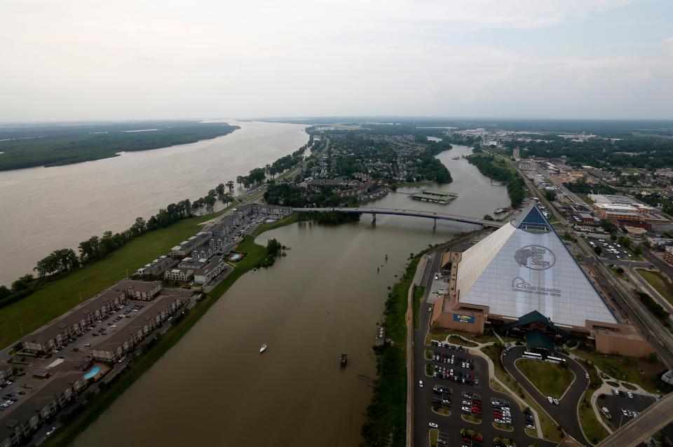 May 11, 2017 - The Mississippi River sits slightly above flood stage at Memphis. The river is expected to crest in Memphis at roughly 35.8 feet on Saturday, which is a little less than two feet over flood stage. (Thanks to Hospital Wing for assistance with the aerial)