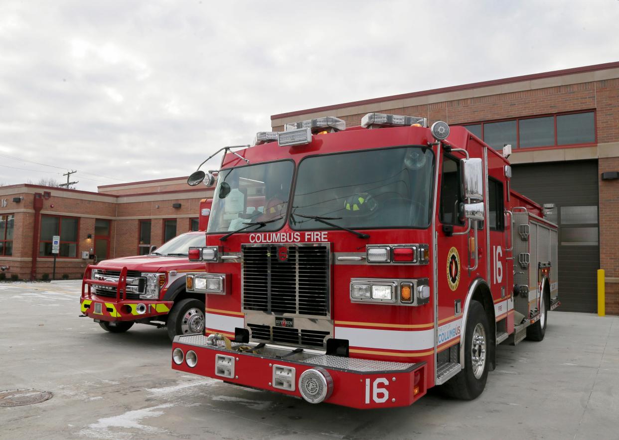 A man died early Thursday after a house fire spread so quickly that Columbus firefighters were unable to search every room and ultimately forced to retreat from the structure to fight the blaze outside.