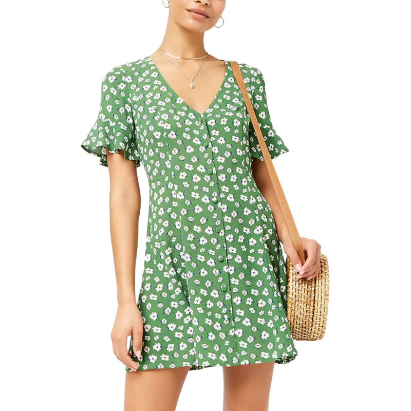 <a rel="nofollow noopener" href="http://www.anrdoezrs.net/links/3550561/type/dlg/https://www.forever21.com/us/shop/Catalog/Product/f21/dress/2000256368" target="_blank" data-ylk="slk:Floral Crepe Swing Dress, Forever 21, $20;elm:context_link;itc:0;sec:content-canvas" class="link ">Floral Crepe Swing Dress, Forever 21, $20</a><p> <strong>Related Articles</strong> <ul> <li><a rel="nofollow noopener" href="http://thezoereport.com/fashion/style-tips/box-of-style-ways-to-wear-cape-trend/?utm_source=yahoo&utm_medium=syndication" target="_blank" data-ylk="slk:The Key Styling Piece Your Wardrobe Needs;elm:context_link;itc:0;sec:content-canvas" class="link ">The Key Styling Piece Your Wardrobe Needs</a></li><li><a rel="nofollow noopener" href="http://thezoereport.com/entertainment/celebrities/emily-ratajkowski-surprise-wedding/?utm_source=yahoo&utm_medium=syndication" target="_blank" data-ylk="slk:Emily Ratajkowski Just Nailed The Coolest Bridal Trend;elm:context_link;itc:0;sec:content-canvas" class="link ">Emily Ratajkowski Just Nailed The Coolest Bridal Trend</a></li><li><a rel="nofollow noopener" href="http://thezoereport.com/fashion/accessories/beyonce-approved-accessory-brand-thats-surprisingly-affordable/?utm_source=yahoo&utm_medium=syndication" target="_blank" data-ylk="slk:A Beyoncé-Approved Accessory Brand That's Surprisingly Affordable;elm:context_link;itc:0;sec:content-canvas" class="link ">A Beyoncé-Approved Accessory Brand That's Surprisingly Affordable</a></li> </ul> </p>