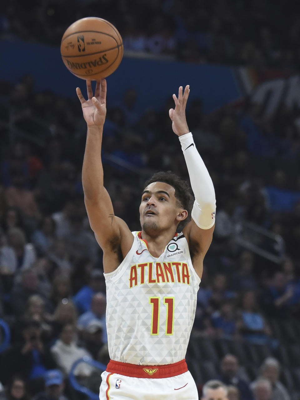 Atlanta Hawks guard Trae Young shoots in the first half of an NBA basketball game against Oklahoma City Thunder, Friday, Jan. 24, 2020, in Oklahoma City. (AP Photo/Kyle Phillips)