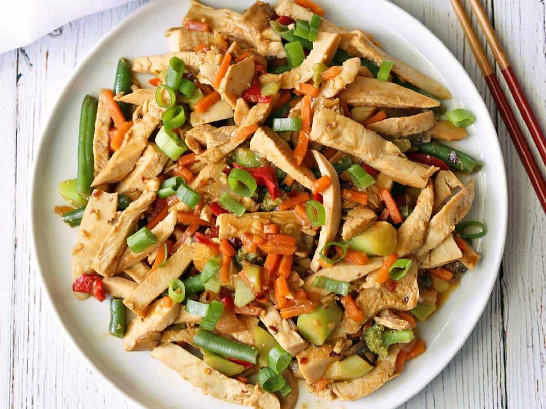 <p>Healthy Recipes</p><p>This turkey stir-fry recipe is such an easy and tasty way to use up leftover turkey. Simply add some vegetables and a tasty sauce and quickly sauté.</p><p><strong>Get the recipe: <em><a href="https://healthyrecipesblogs.com/leftover-turkey-stir-fry/" rel="nofollow noopener" target="_blank" data-ylk="slk:Leftover Turkey Stir Fry;elm:context_link;itc:0;sec:content-canvas" class="link rapid-noclick-resp">Leftover Turkey Stir Fry</a></em></strong></p>