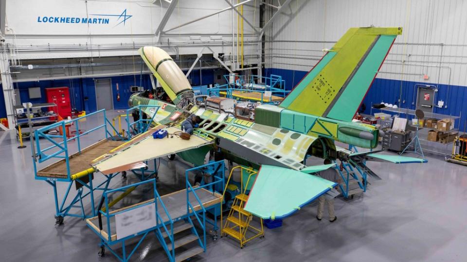 An F-16D in the final phase of assembly. <em>Lockheed Martin</em> JMS