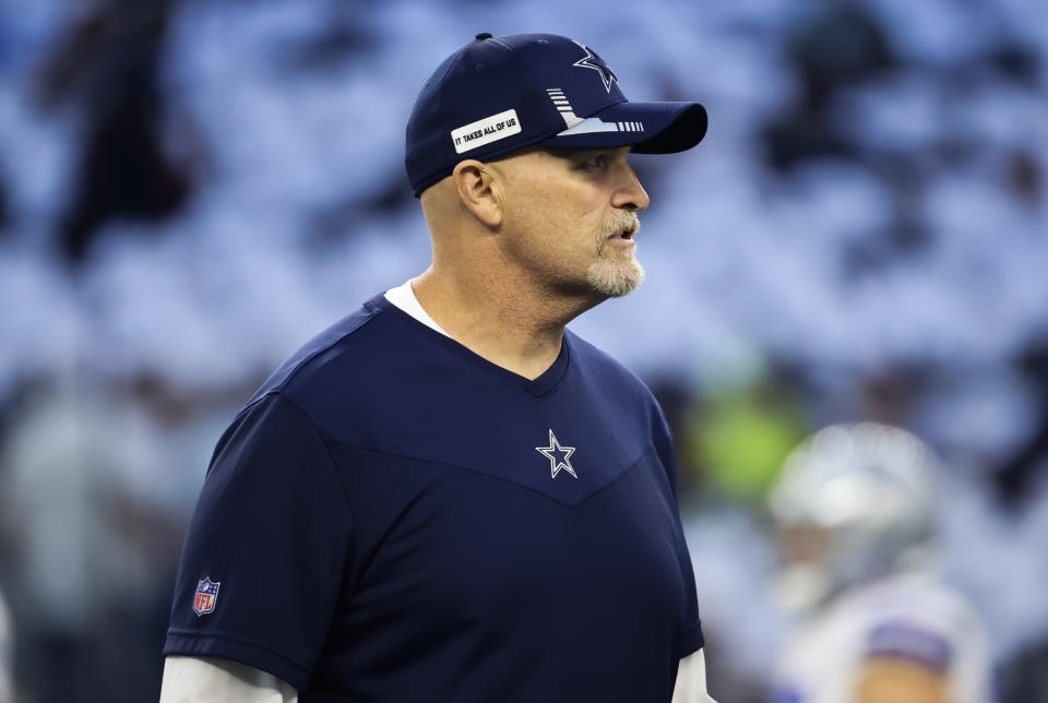 Sep 27, 2021; Arlington, Texas, USA; Dallas Cowboys defensive coordinator Dan Quinn before the game against the <a class="link " href="https://sports.yahoo.com/nfl/teams/philadelphia/" data-i13n="sec:content-canvas;subsec:anchor_text;elm:context_link" data-ylk="slk:Philadelphia Eagles;sec:content-canvas;subsec:anchor_text;elm:context_link;itc:0">Philadelphia Eagles</a> at AT&T Stadium. Mandatory Credit: Kevin Jairaj-USA TODAY Sports