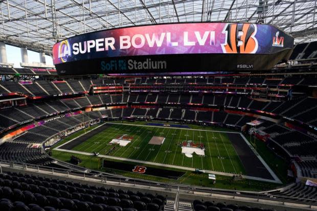 How to watch Super Bowl 2022 on your phone