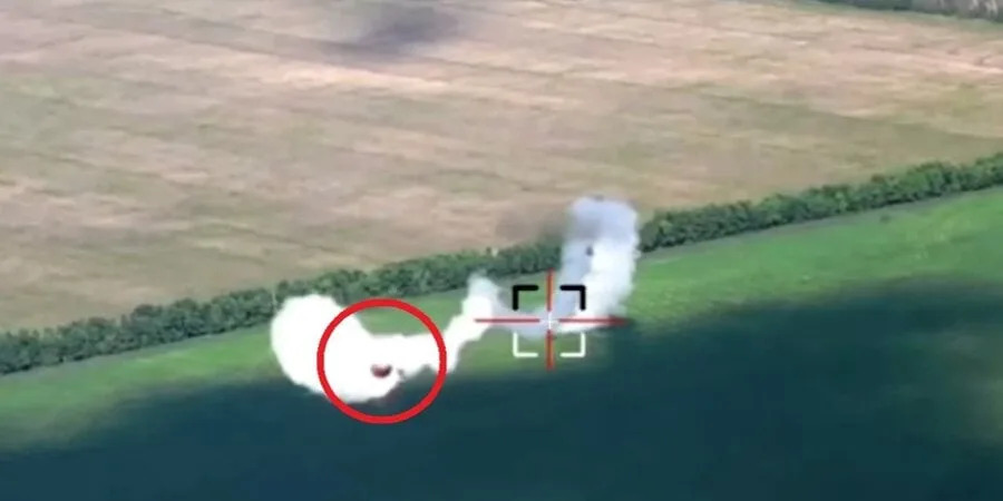 Ukrainian drone operator dodges Russian TOR-2M missile, then catches up to it