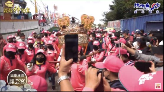 鳳芸宮海巡媽祖的仙女轎班。（圖／寶島神很大）