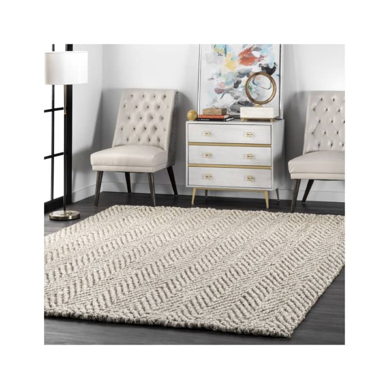 Off White Handwoven Jute Chevron Area Rug, 4' x 6'